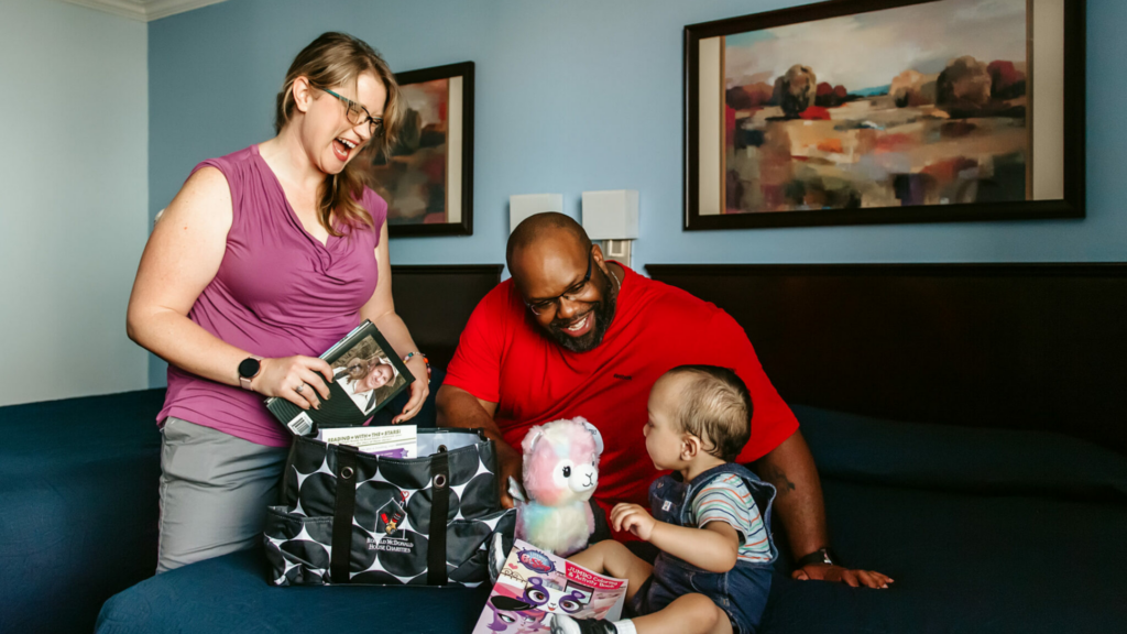 Ronald McDonald House of San Diego. Image of family packing.
